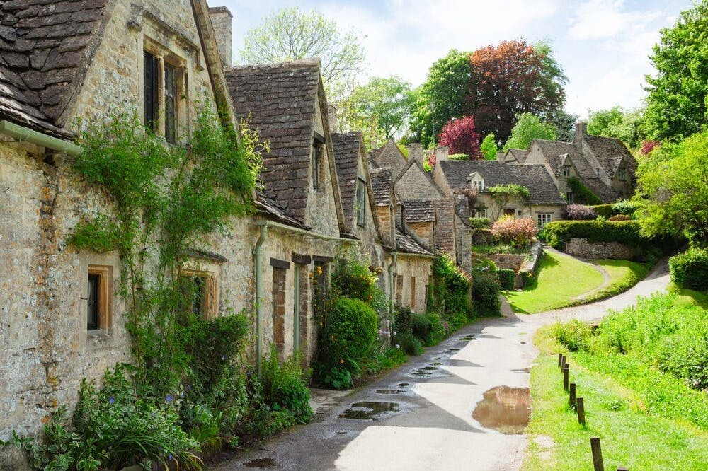 Cotswolds: Guided Day Tour from London + Optional Lunch - Photo 1 of 10